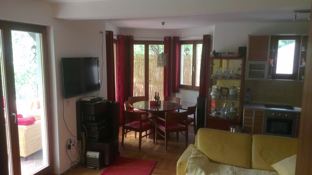 Holiday House Villa Neda Utjeha Δωμάτιο φωτογραφία
