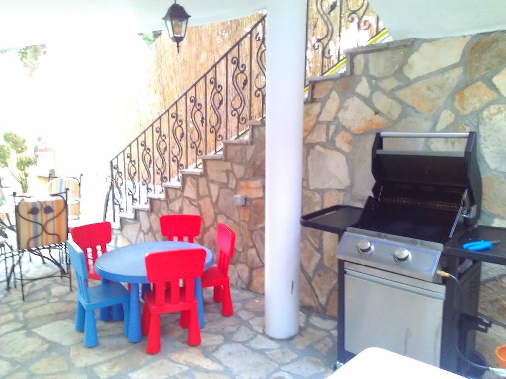 Holiday House Villa Neda Utjeha Δωμάτιο φωτογραφία