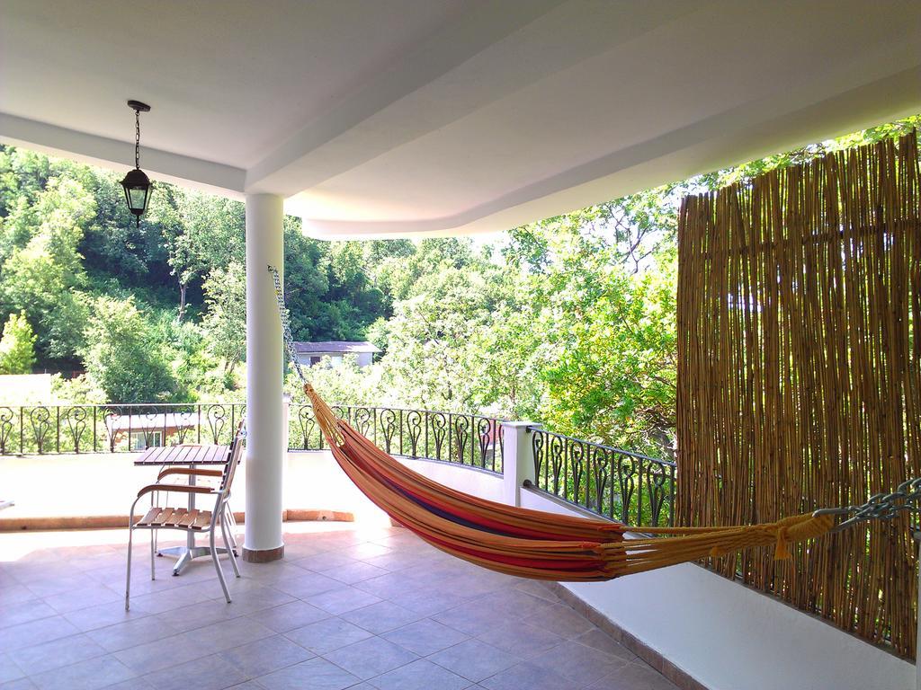 Holiday House Villa Neda Utjeha Εξωτερικό φωτογραφία