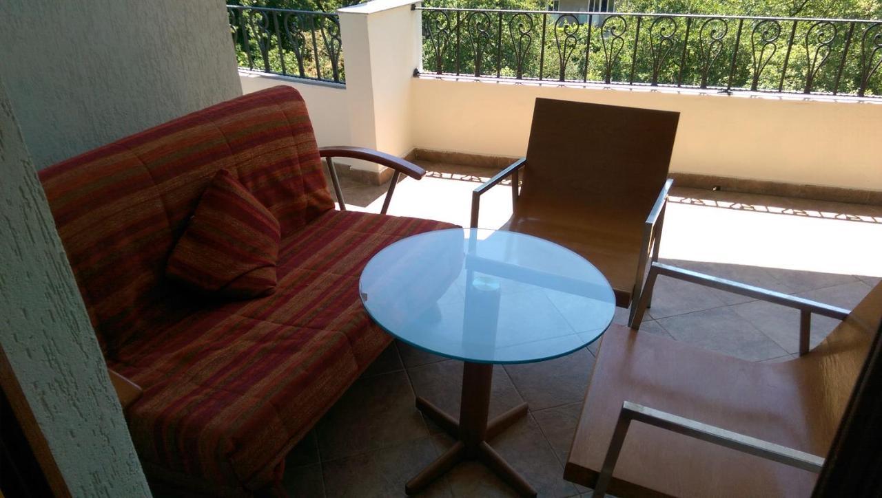 Holiday House Villa Neda Utjeha Εξωτερικό φωτογραφία